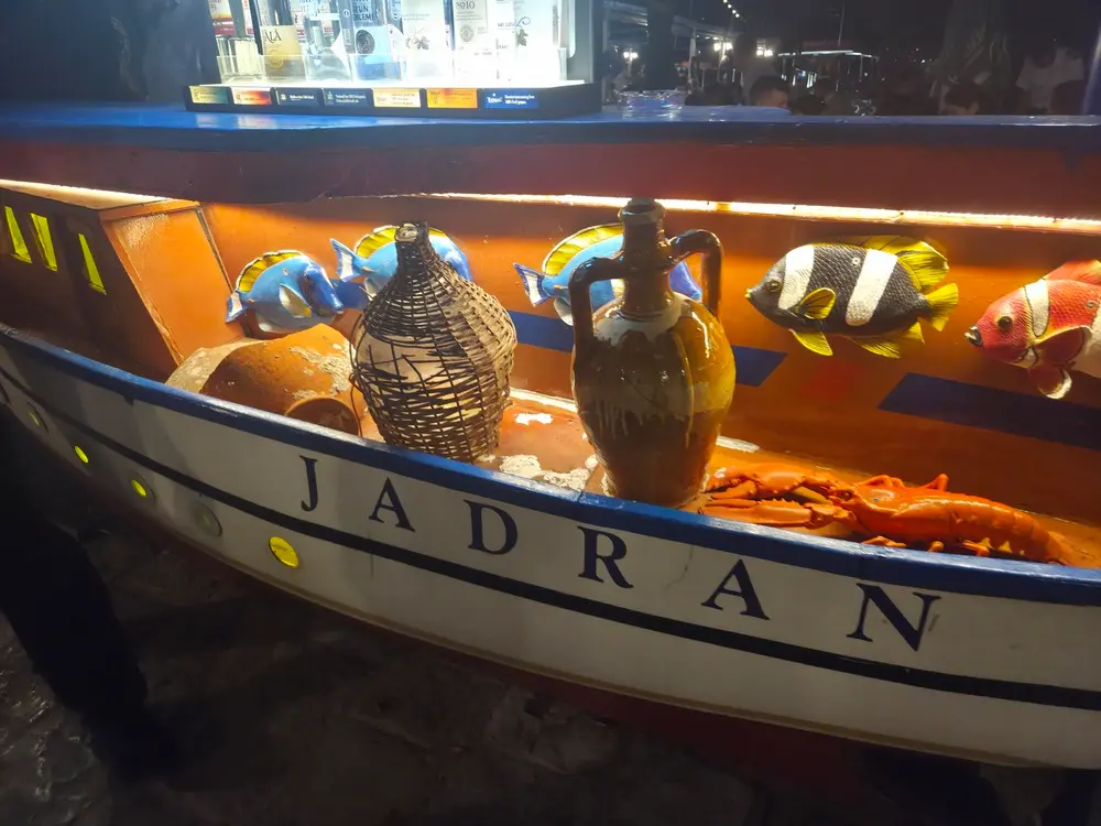 jadran kod krsta budva restaurant