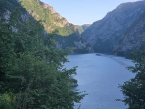 piva lake montenegro